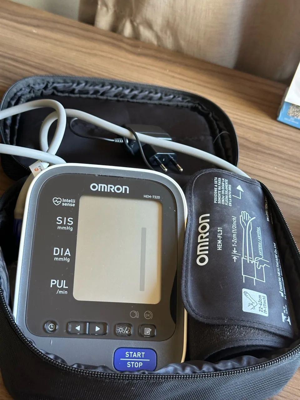 Aparelho de Pressão Omron Automático Braço Control+ HEM 7122 com 1 Unidade  - Foto 5