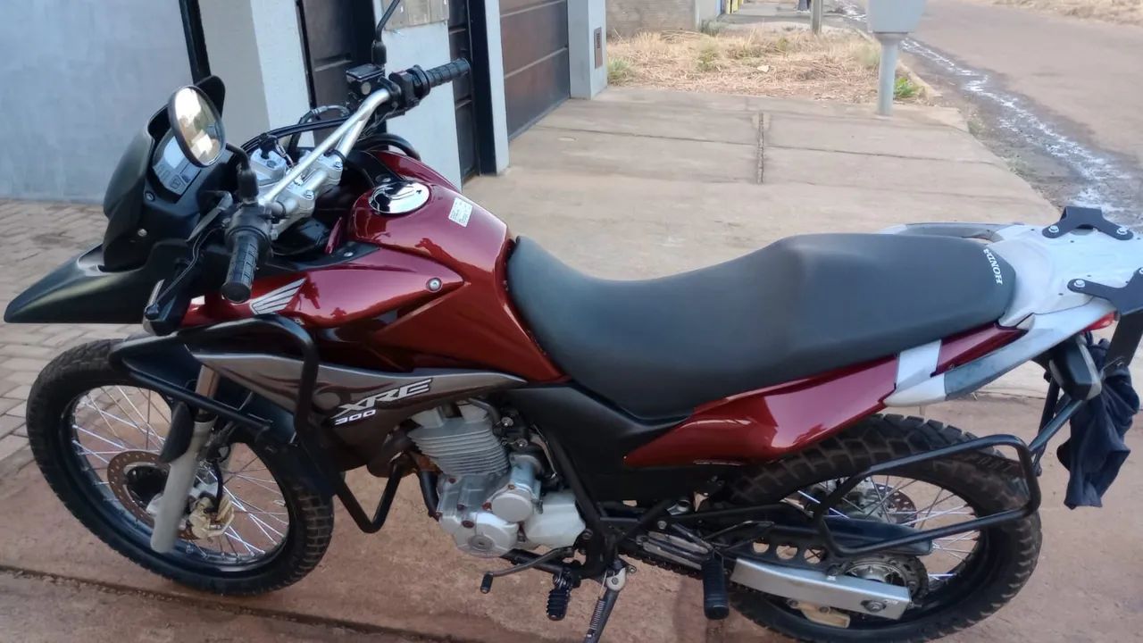 Vendo XRE 300 2011 - Foto 2