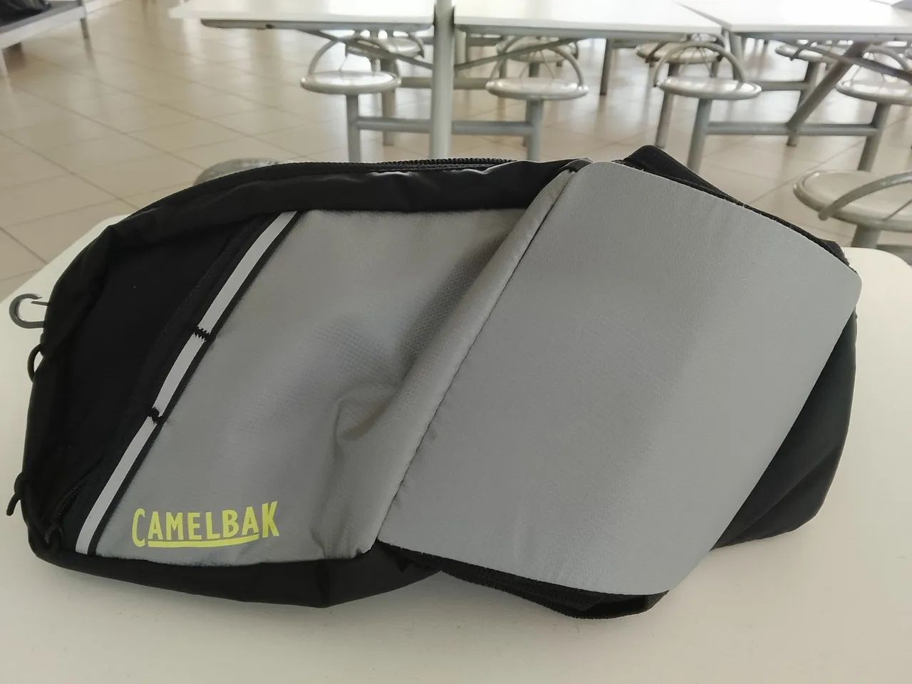 Cinta de hidratação camelbak