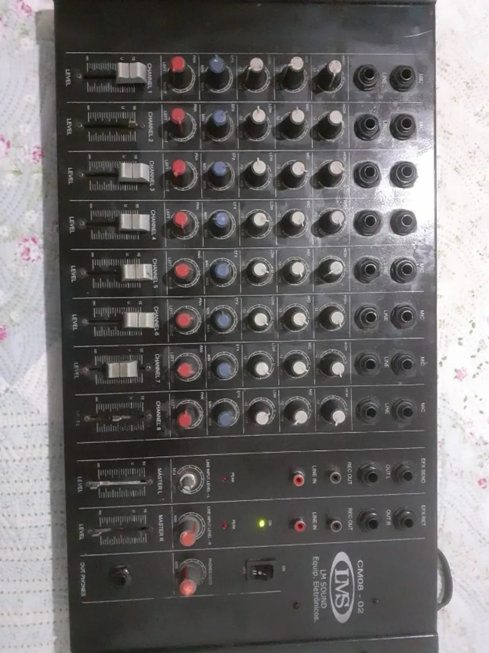Mesa De Som Lm Sound