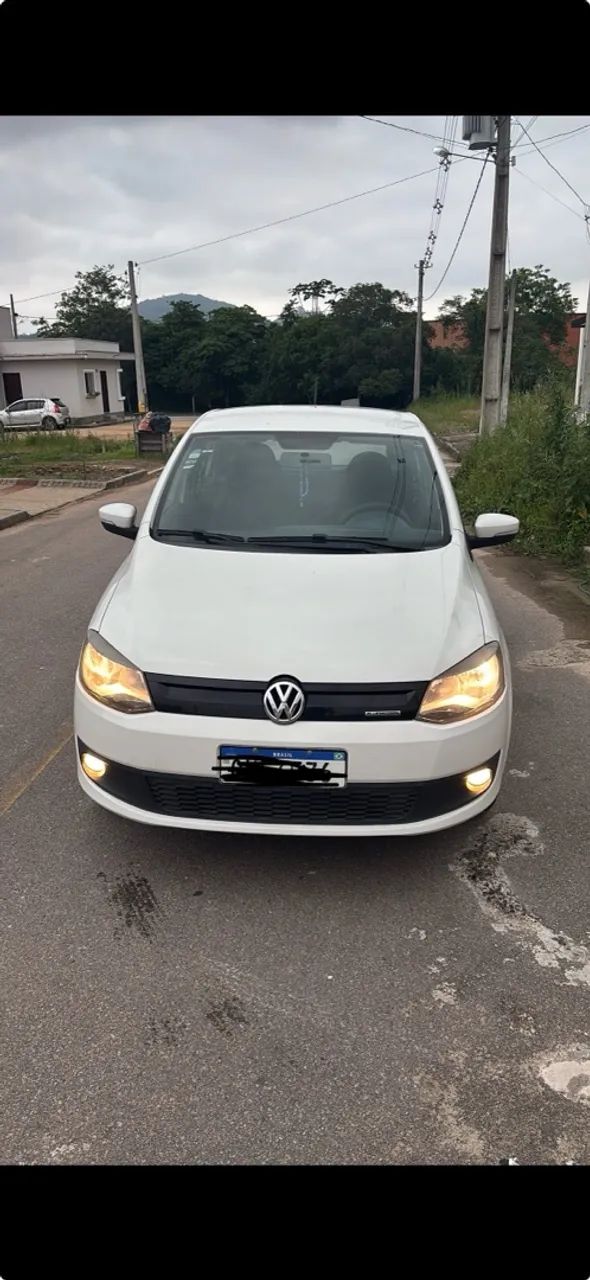 Volkswagen Fox Fox BLUEMOTION 1.0 Mi Total Flex 12V 3p 2014