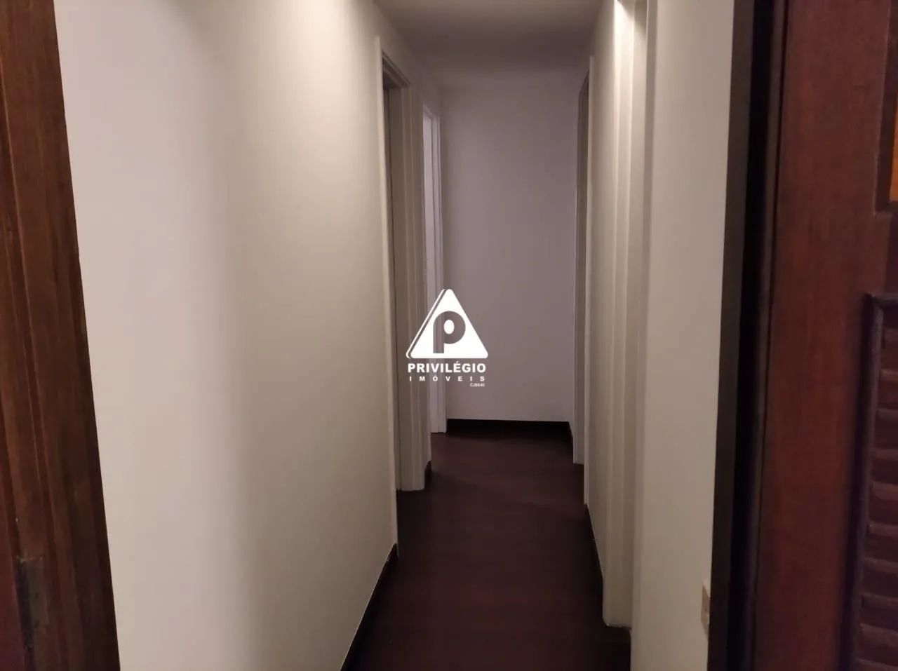 Leblon  Amplo 3 Quartos com Vaga, Suíte e Lazer no Prédio! - Foto 3
