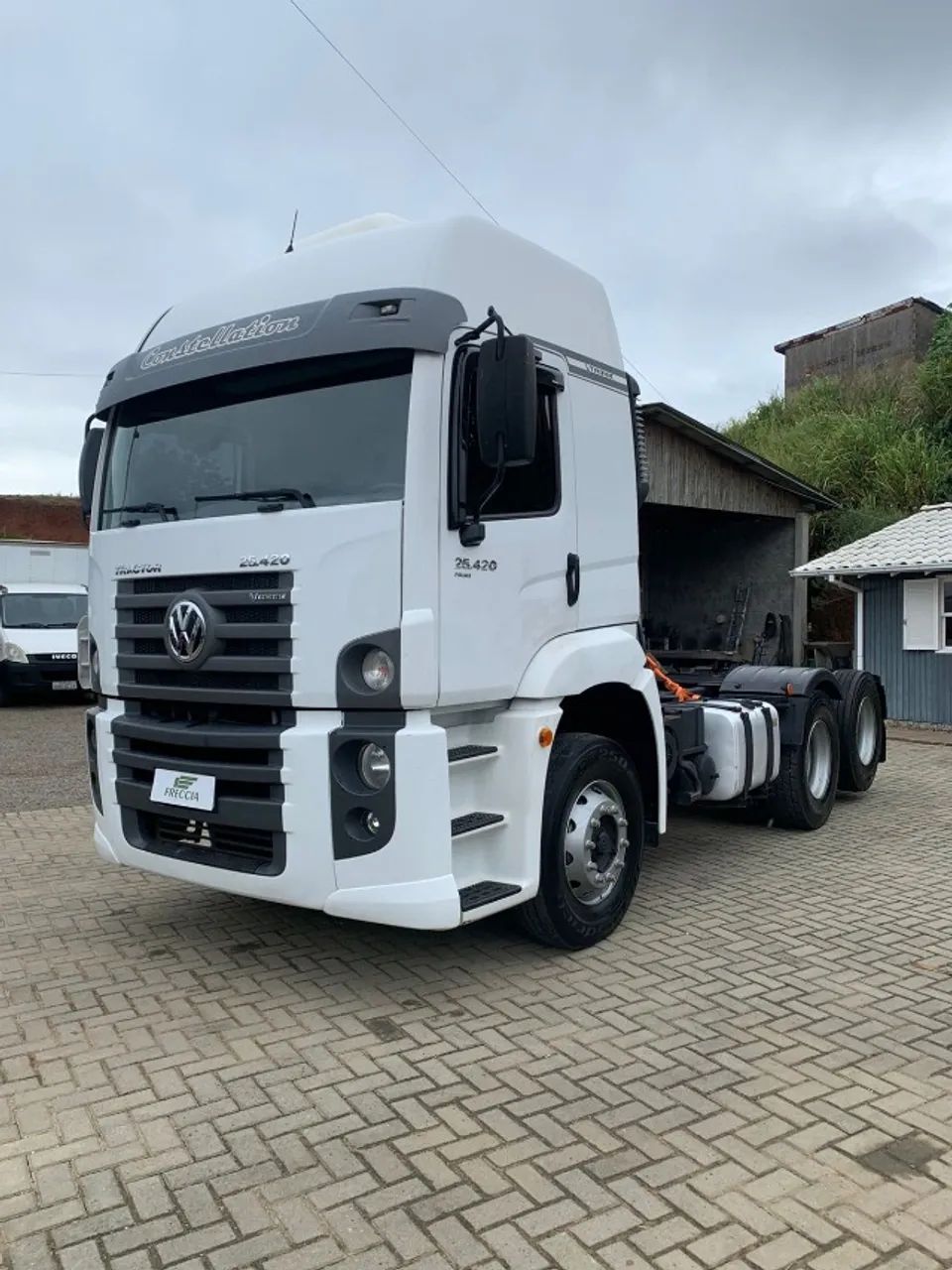 VW CONSTELLATION 25.420 6x2