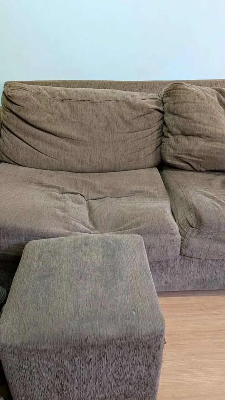 Sofa usado três lugares - 2,2m x 1m - Foto 4