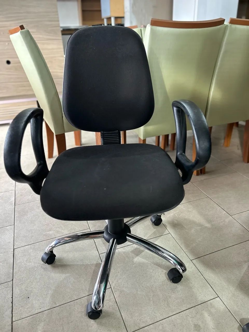 Cadeira de escritório  - Foto 2
