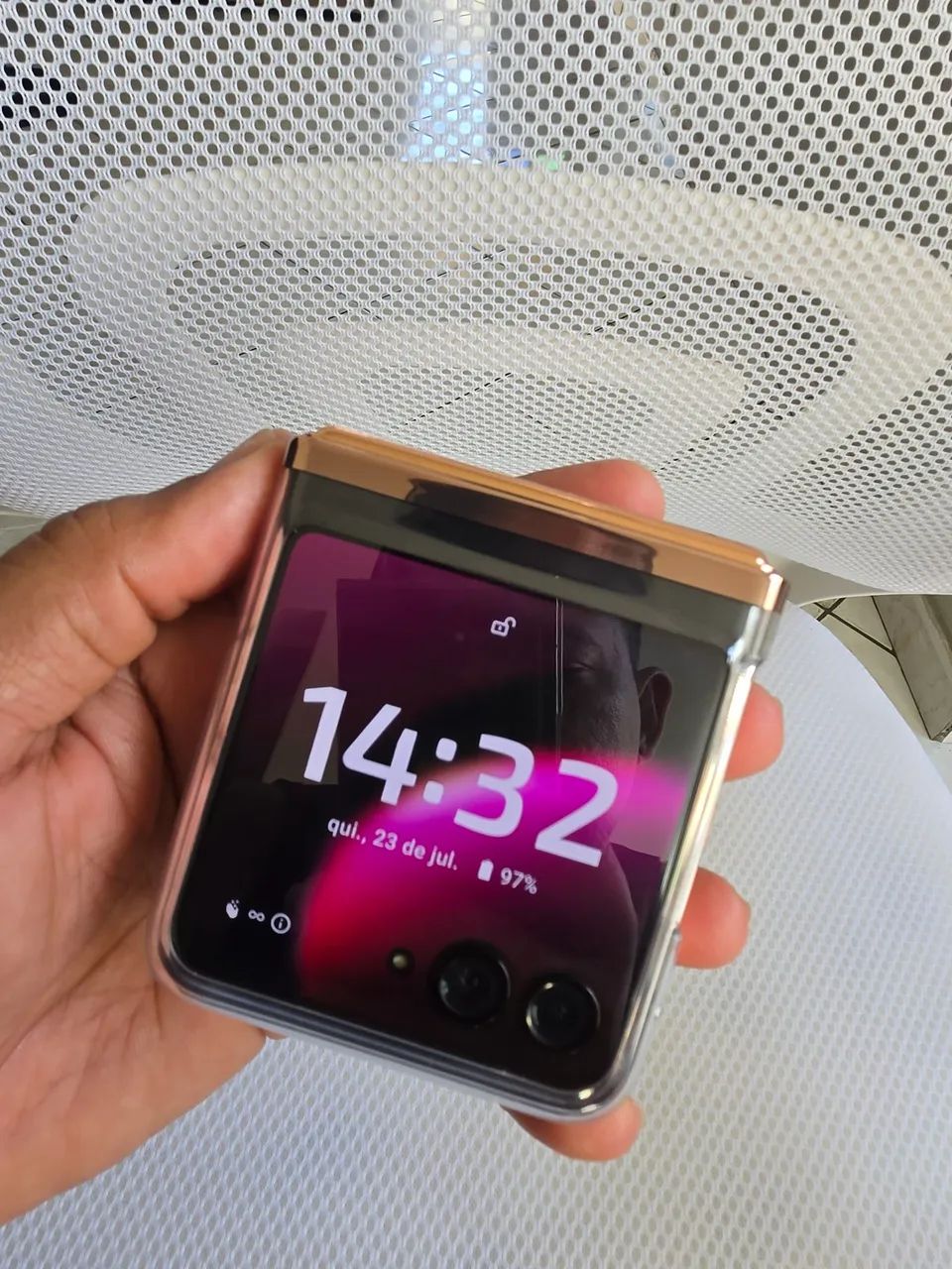 MOTOROLA RAZR 40 ULTRA 