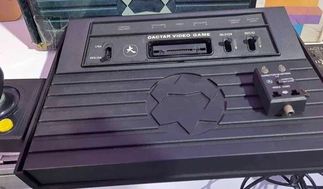 Atari dactar com 1manete e 1 cartucho - Foto 2