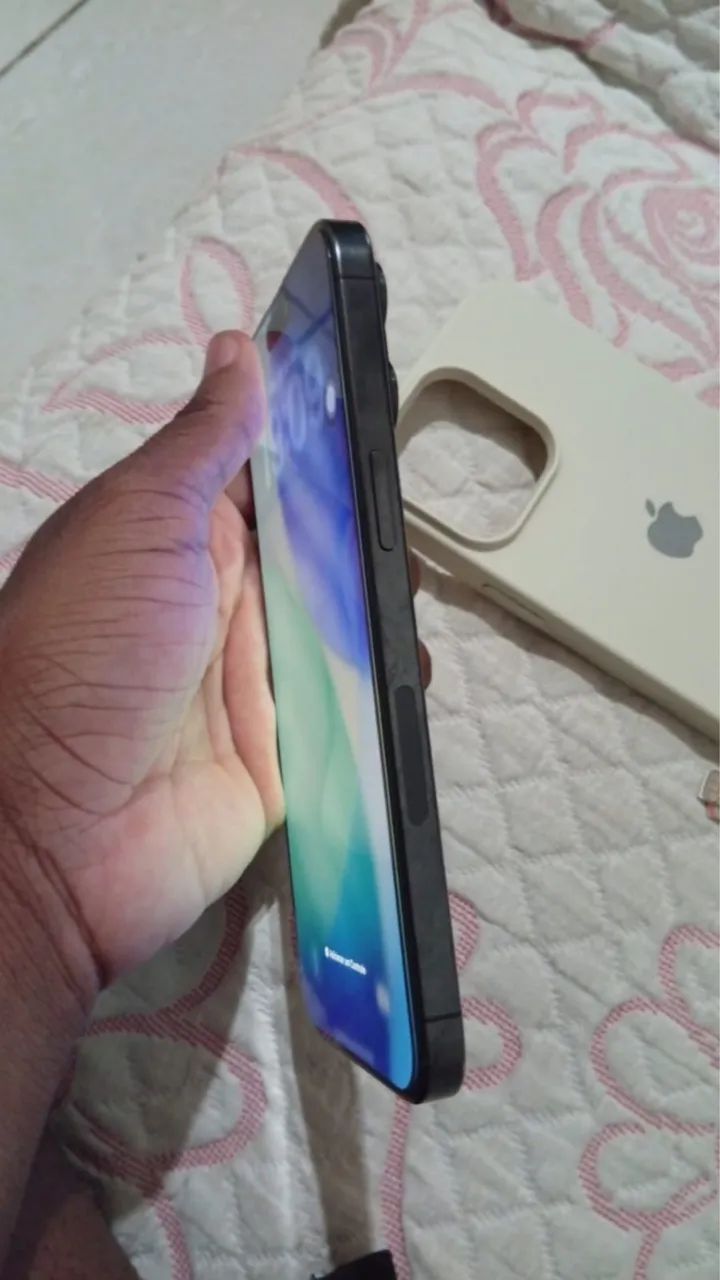 iPhone 15 pro Max  - Foto 4