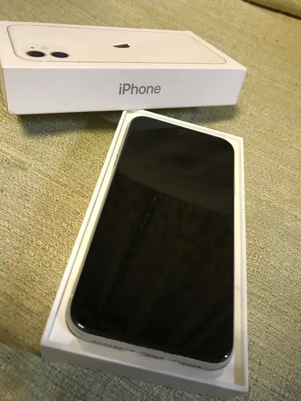 IPHONE 11 64 GB - Foto 2