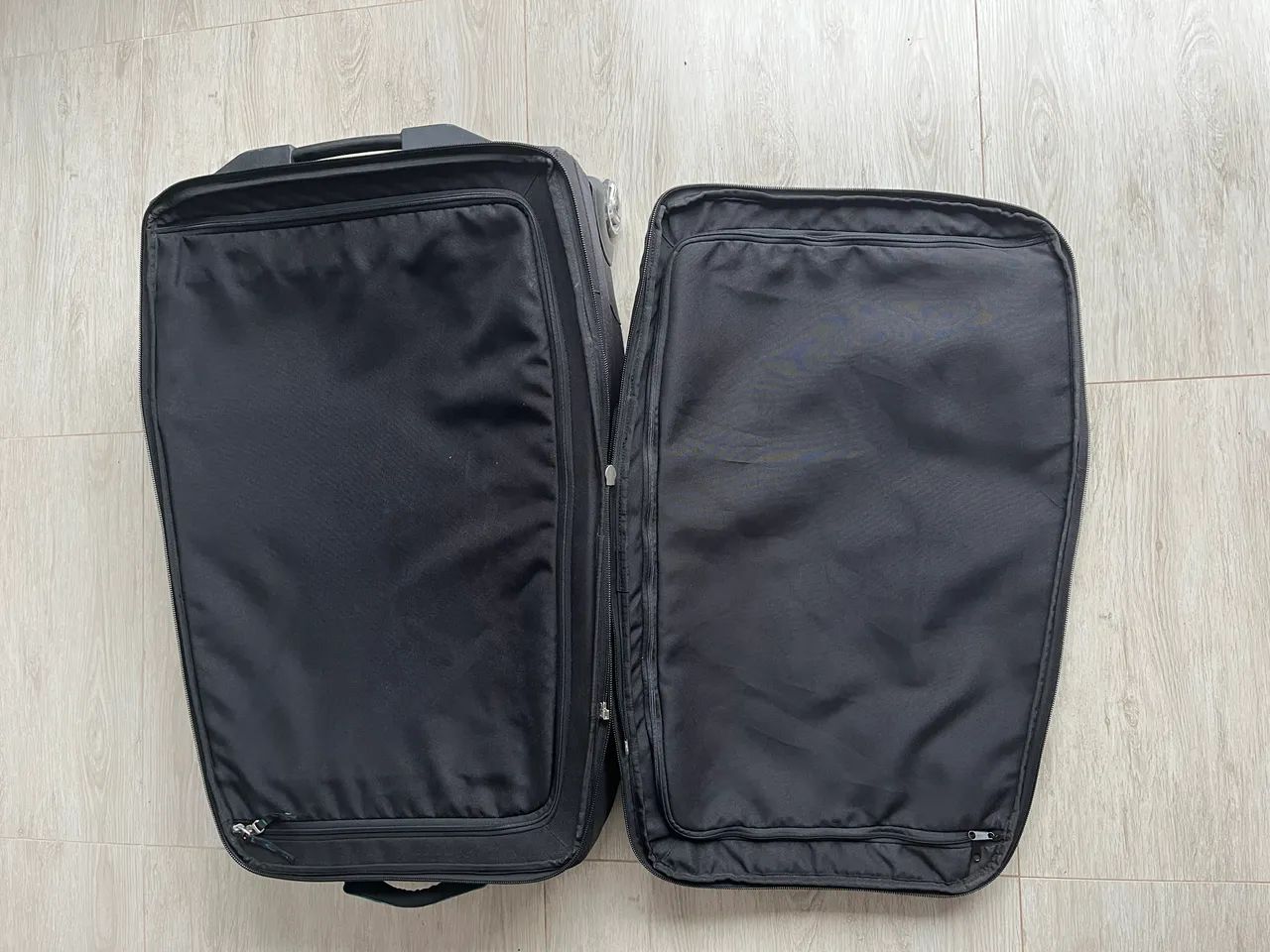 Mala Oakley (Original) - Foto 3