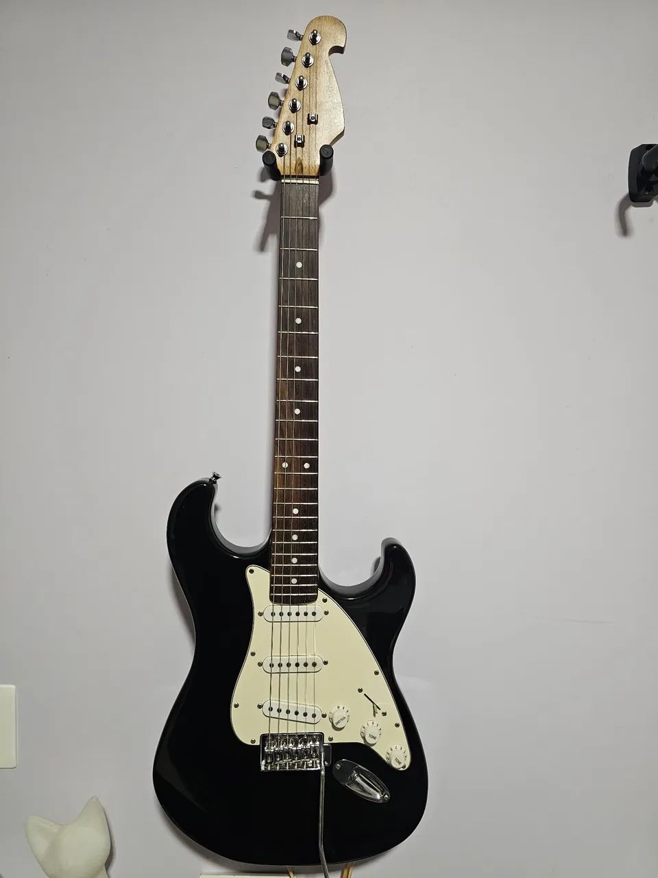 Vendo guitarra Giannini sonic x séries 