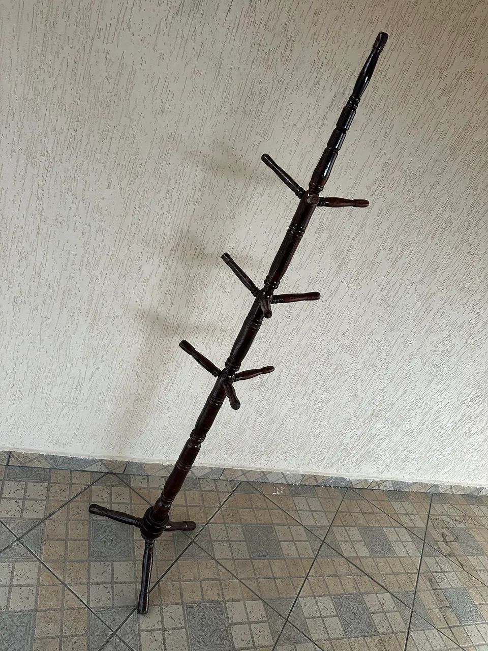 Cabideiro/mancebo de chão 