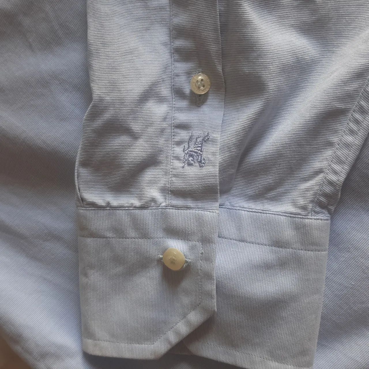 Camisa social burberry XXL - Foto 3