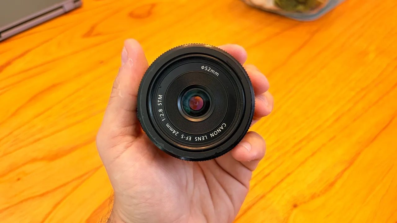 24mm Canon EF-S 2.8 - Foto 3