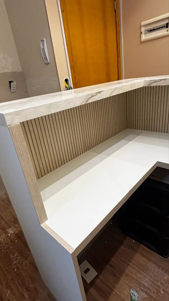 Reception Counter434777978895093762