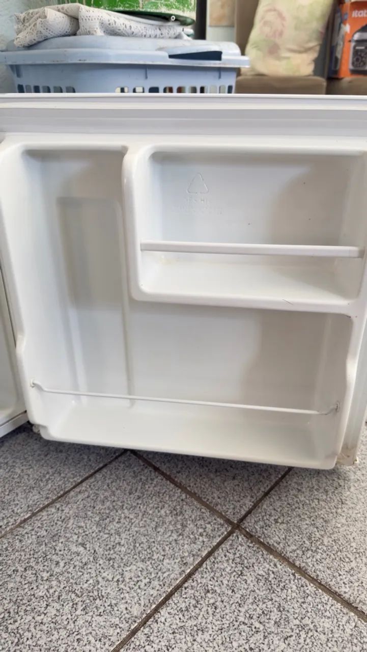 Frigobar Philco - 45 litros - Foto 3