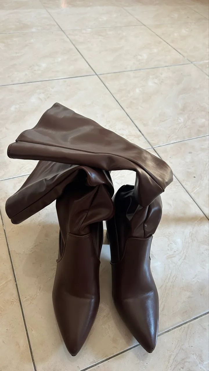 bota over the knee marrom - Foto 4