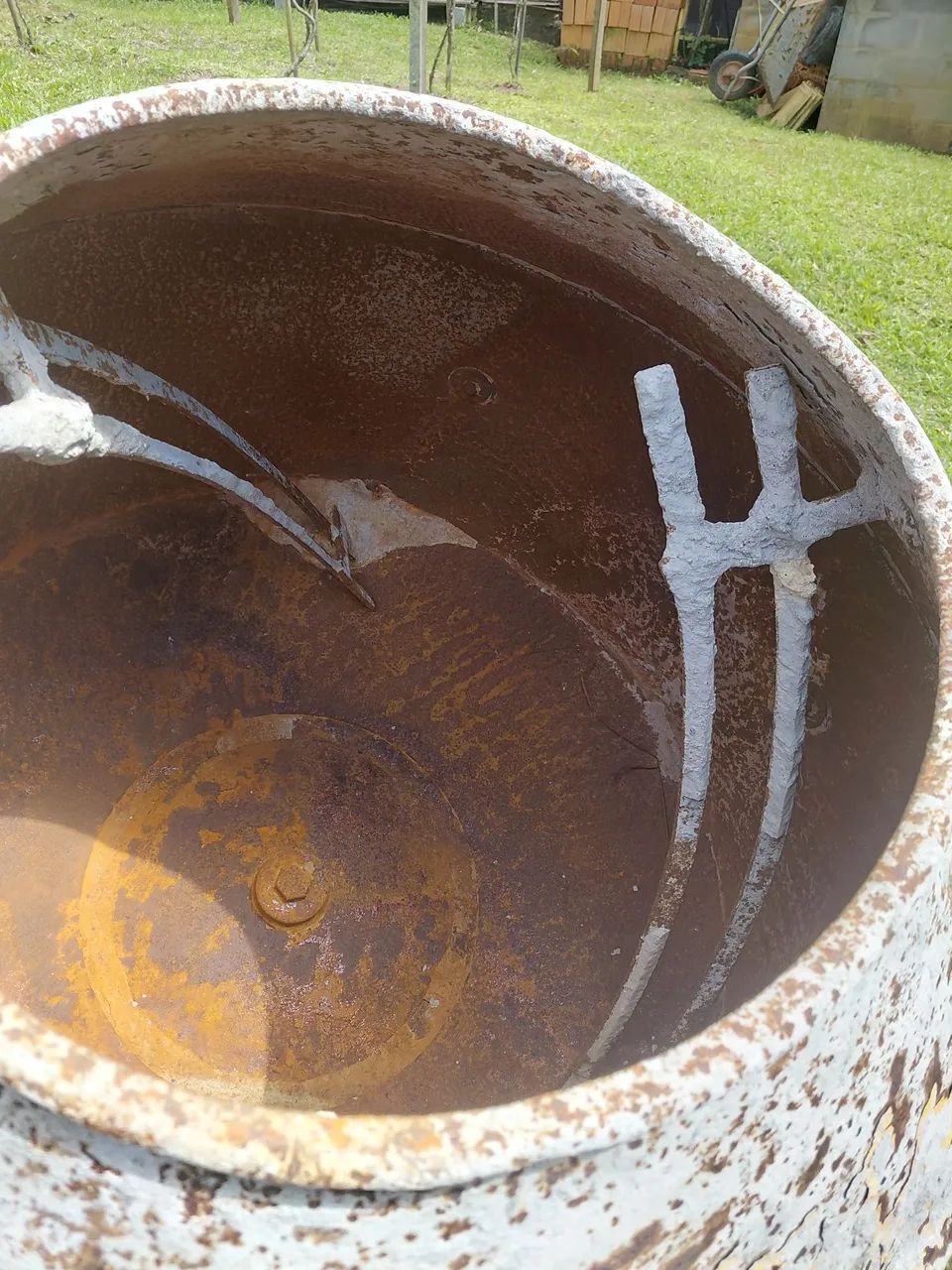 Betoneira em perfeito funcionamento  - Foto 5