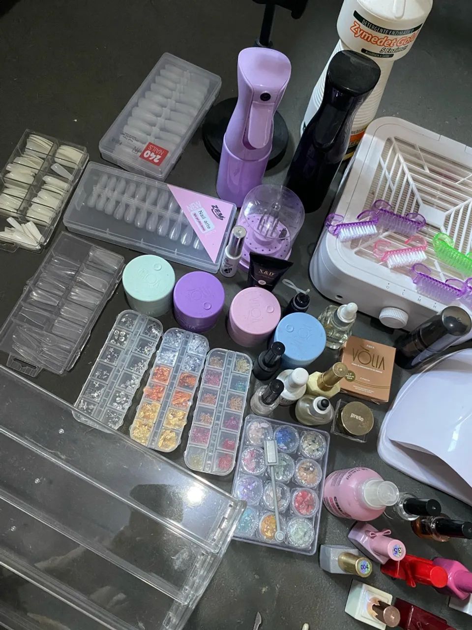 Kit Completo de Materiais para Unhas - Alongamento + Equipamentos - Foto 4