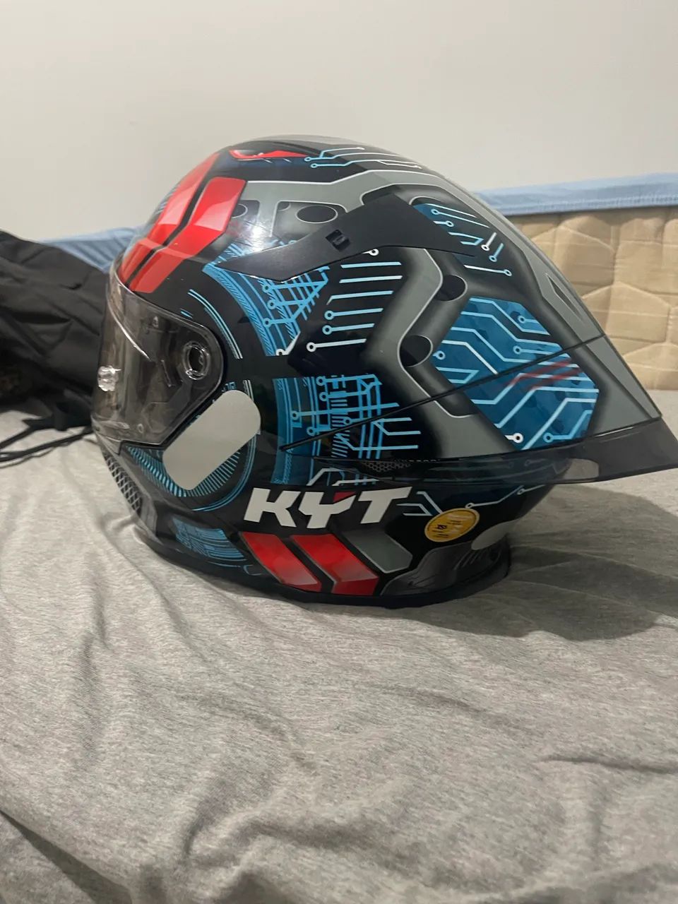 Capacete TT Revo KYT - Com Aerofólio - Foto 3
