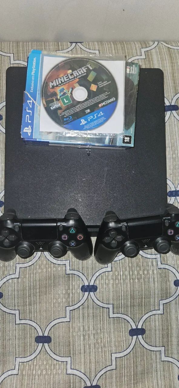 Ps4 slim 1 tb CDs inclusos 2 controles e cabos - Foto 4
