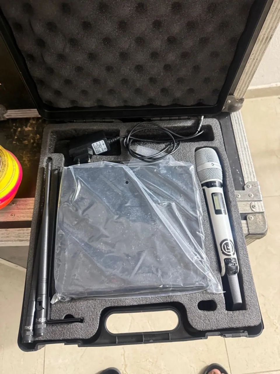 Microfone sem fio Kadosh 