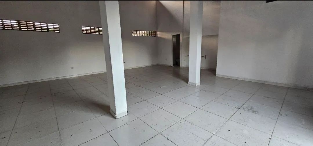 Alugo salão comercial no Prolongamento da Av. Rotary  - Foto 3