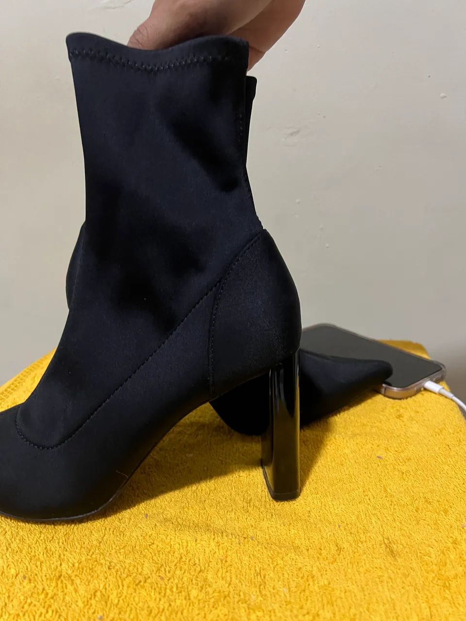 Bota Zara estado de nova - Foto 3