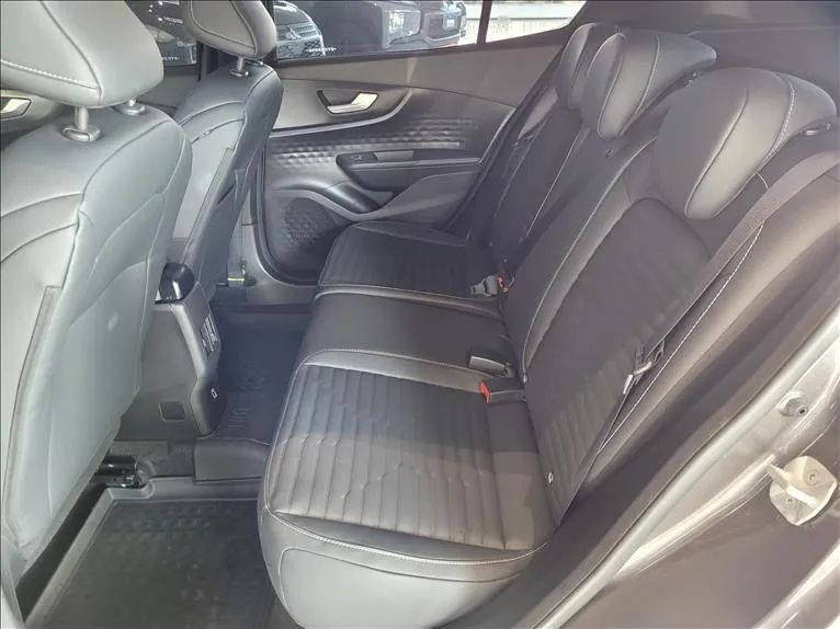 Fiat Fastback Limited Ed.1.3 270 T.Flex Aut., foto 9 de 16