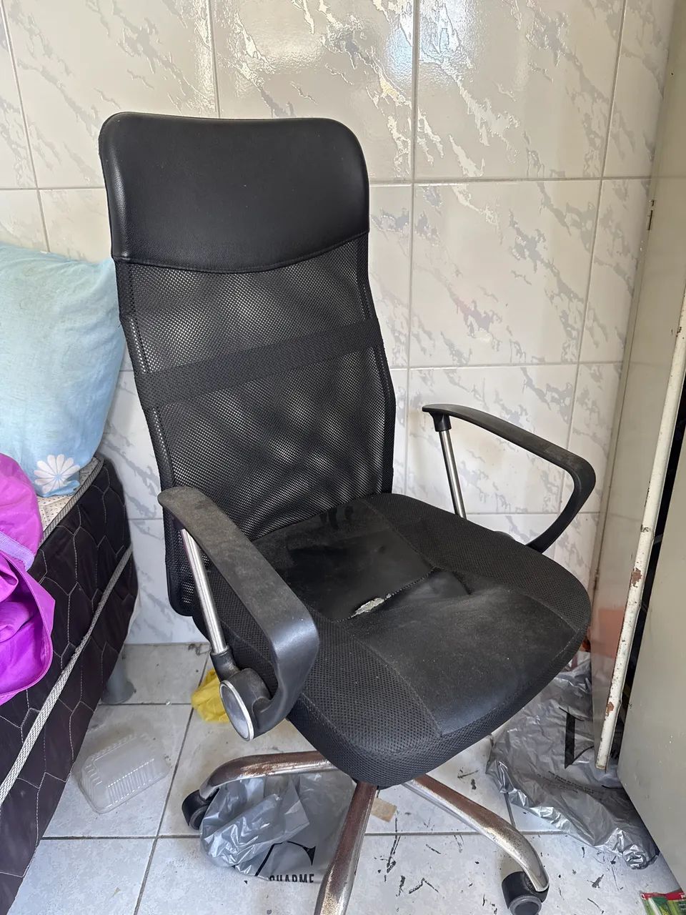 Cadeira de Escritório  - Foto 4
