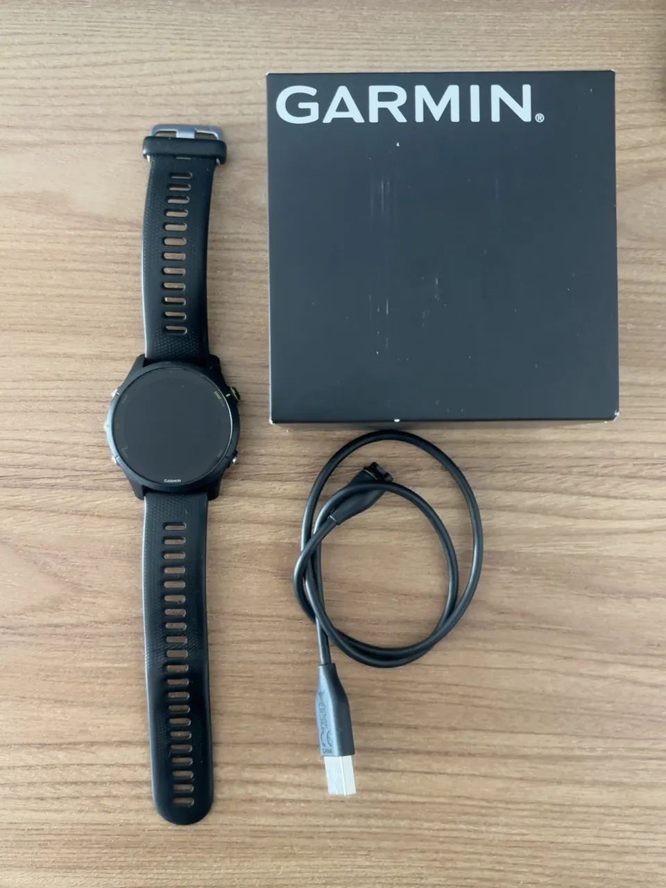 Garmin Forerunner 255 Music 46 mm Preto com Caixa e Cabo Original