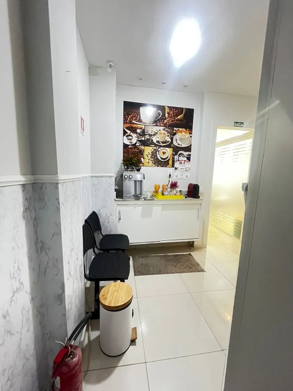 Alugo Sala Comercial Mobiliada na Antônio Barreto  - Foto 2