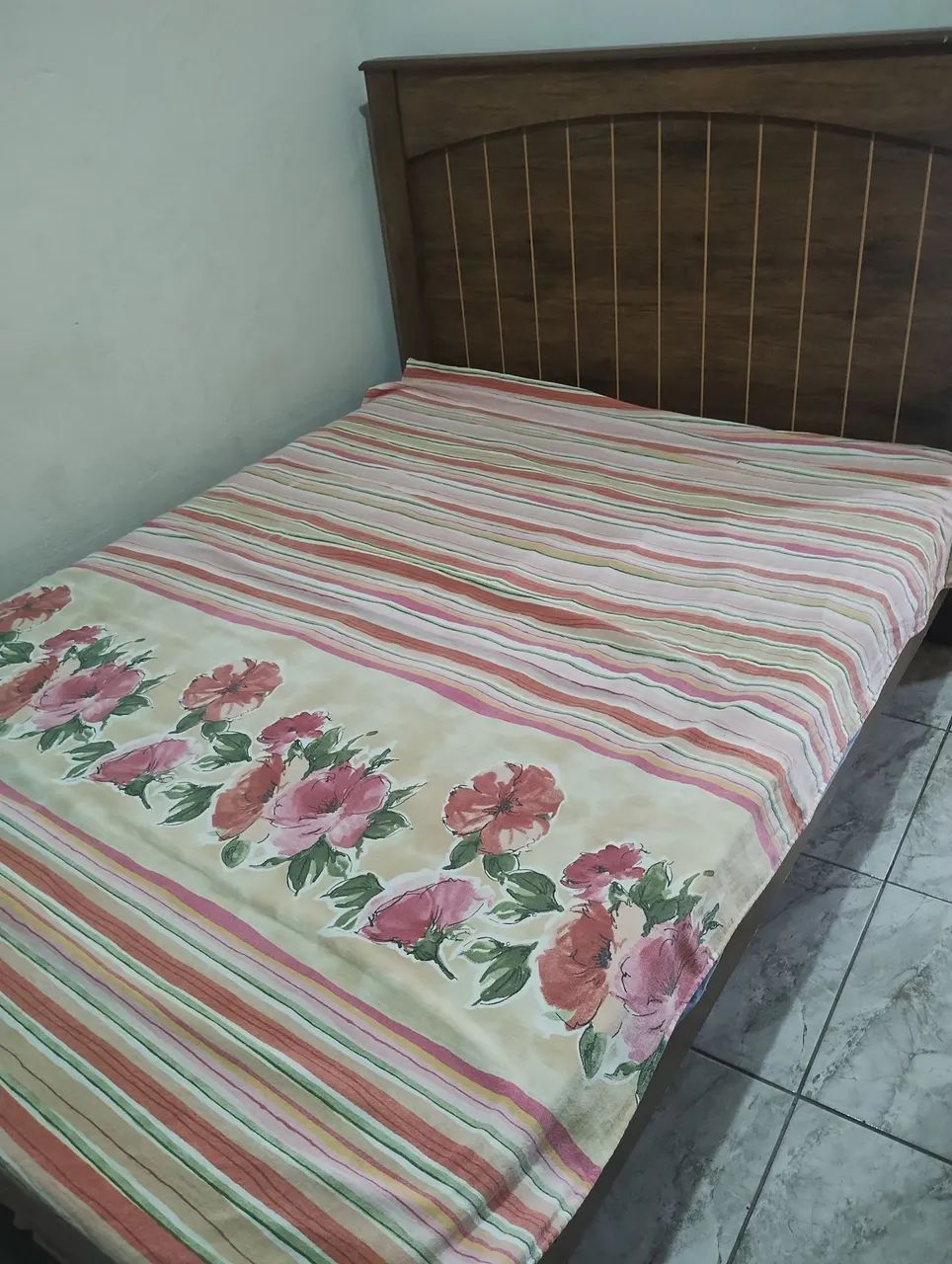 Cama solteiro/ cama casal - Foto 3