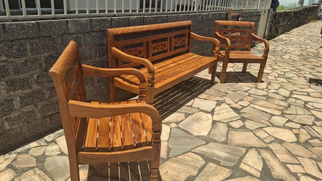Jogo Banco Madeira Maciça 3 Lugares + 2 Poltronas Rustico - Foto 2