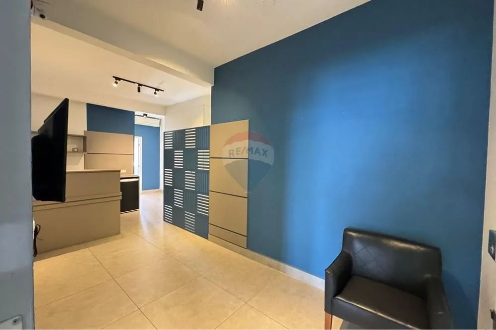 Sala comercial para locação com 92 metros - Campolim