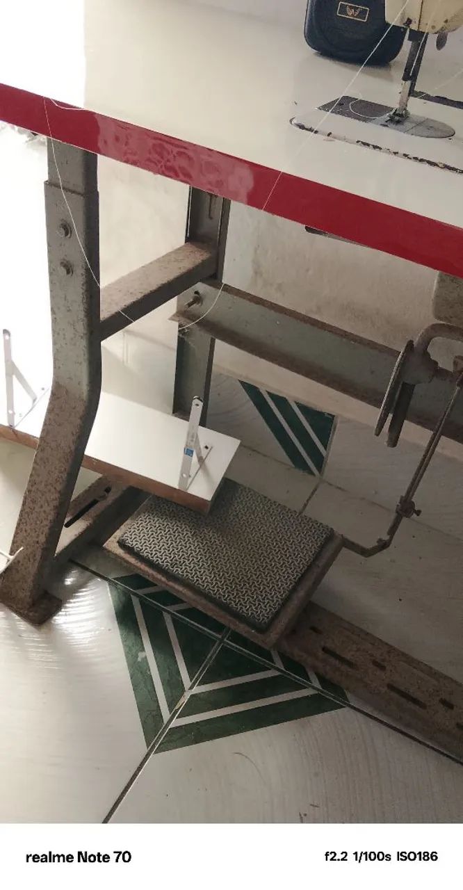 Máquina de costura reta industrial  - Foto 2