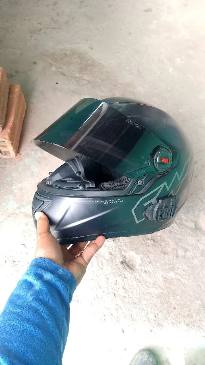 Vendo capacete fw3 novo 