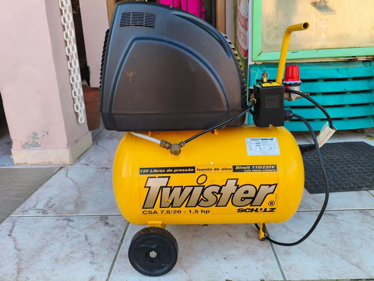 Compressor bi volt