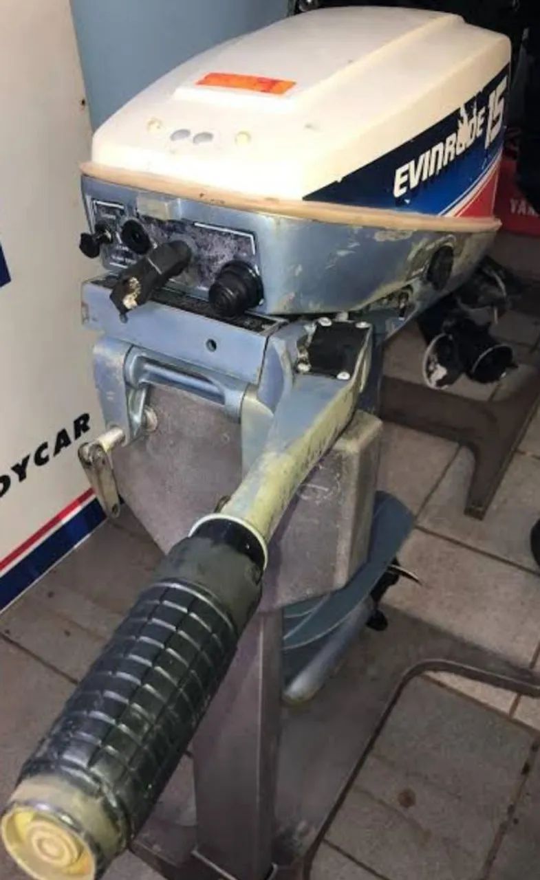 Motor de popa 15 hp envirude - Foto 3