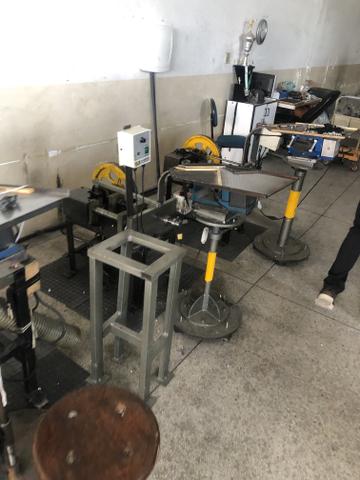 Máquina de fechamento de botão com alimentador - Foto 4