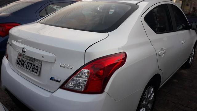 Versa - Foto 3
