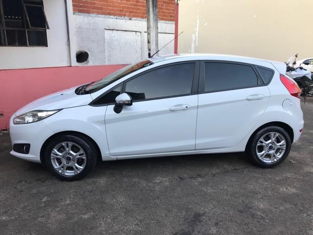 Ford New Fiesta 2014 Branco 1.5 SE - Foto 4