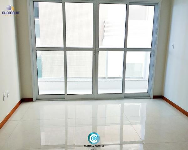 Lindo apartamento, 03 quartos, bem localizado, prédio novo! - Foto 4