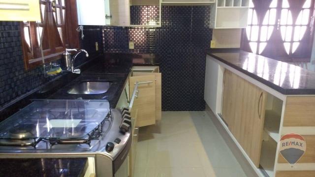 Linda casa com piscina para locação dentro de condomínio - Foto 5