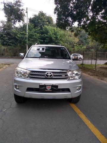 Hilux SW4 Gasolina Aut - Foto 2