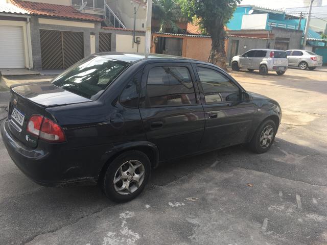 Classic preto 1.0 GNV 2011