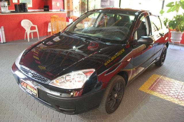 Focus 1.6 2006! Completo! Jogos de roda TSW! R$ 16.800,00 - Foto 4