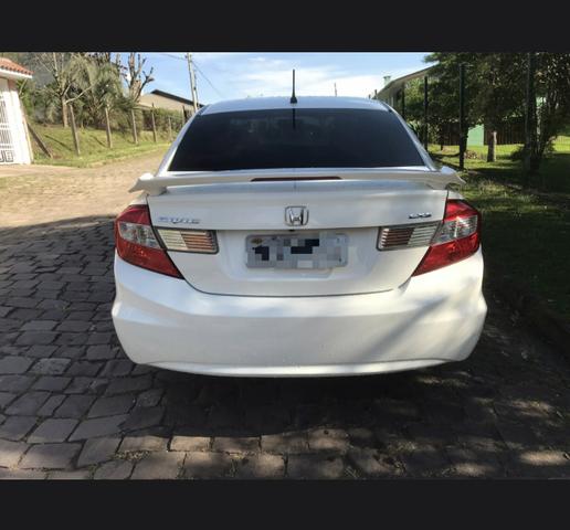 Honda Civic 1.8 Automático - Impecável