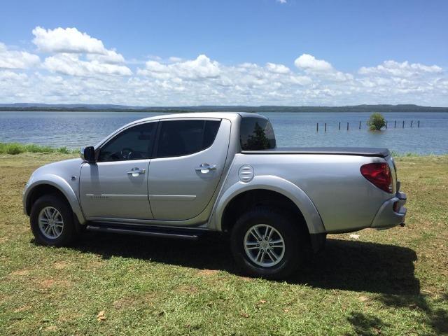Vendo Mitsubishi L200 Triton modelo 2014 - Foto 2