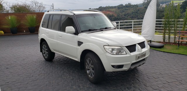 PAJERO TR4 2X4 2013 AUTOMÁTICA